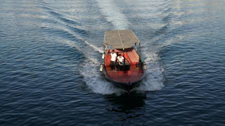 A Beginner’s Guide to Motorboating