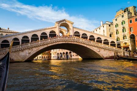 The Enduring Legacy and Complex History of the Iconic Rialto Bridge