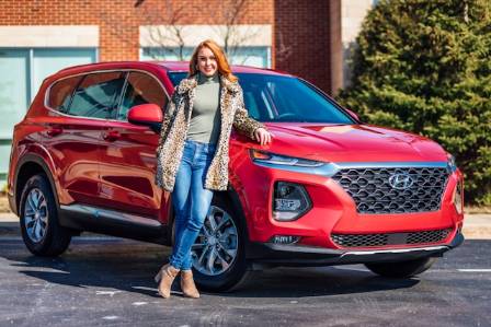 7 Pro Tips for Posing Confidently With Your Car
